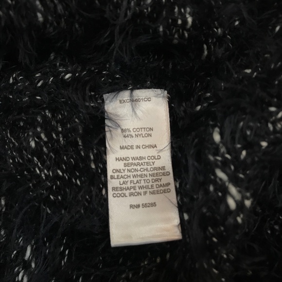 🚫 Express Fuzzy Lace Up Sweater - Picture 4 of 4